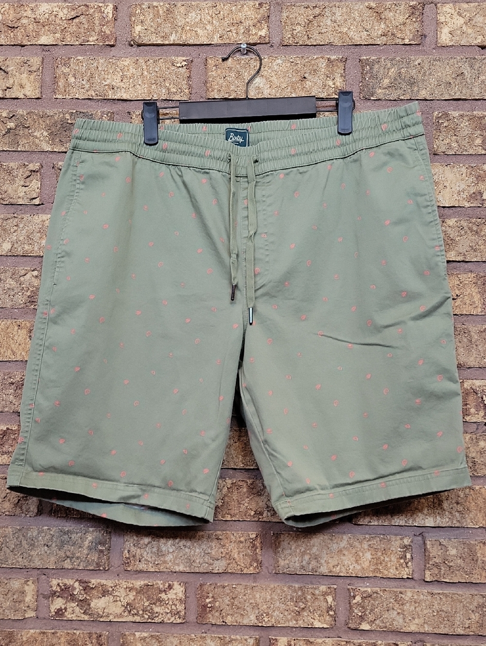 Bixby Pull On Green Orange Shells Shorts Size 38 Cotton Stretch Travel Resort